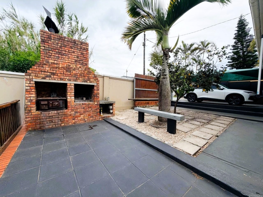 3 Bedroom Property for Sale in Nahoon Valley Park Eastern Cape